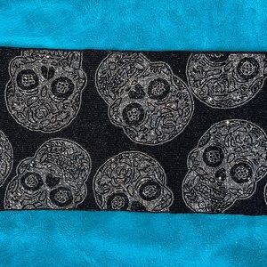 NWT Beaded Halloween Skull Table Runner